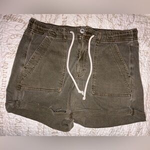 Casual Green Drawstring Shorts